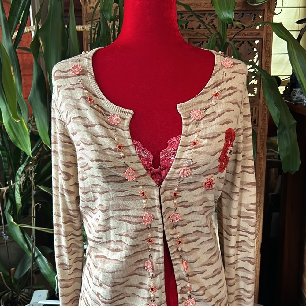 Vintage Cupcake Camo Cardy